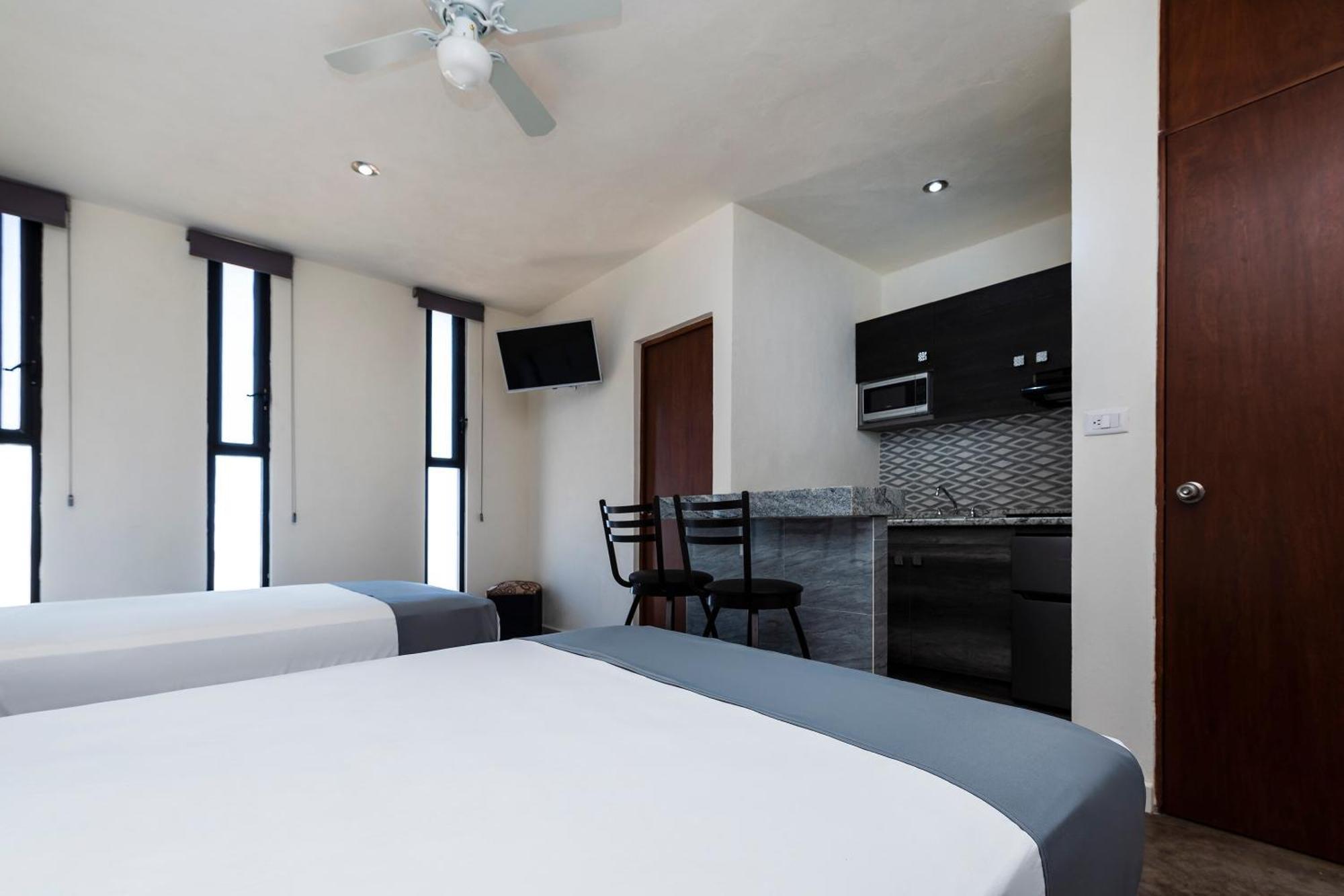 Capital O Hotel Joyma Suites, San Luis San Luis Potosí Esterno foto