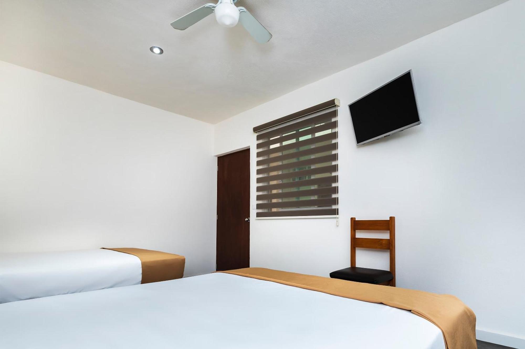 Capital O Hotel Joyma Suites, San Luis San Luis Potosí Esterno foto