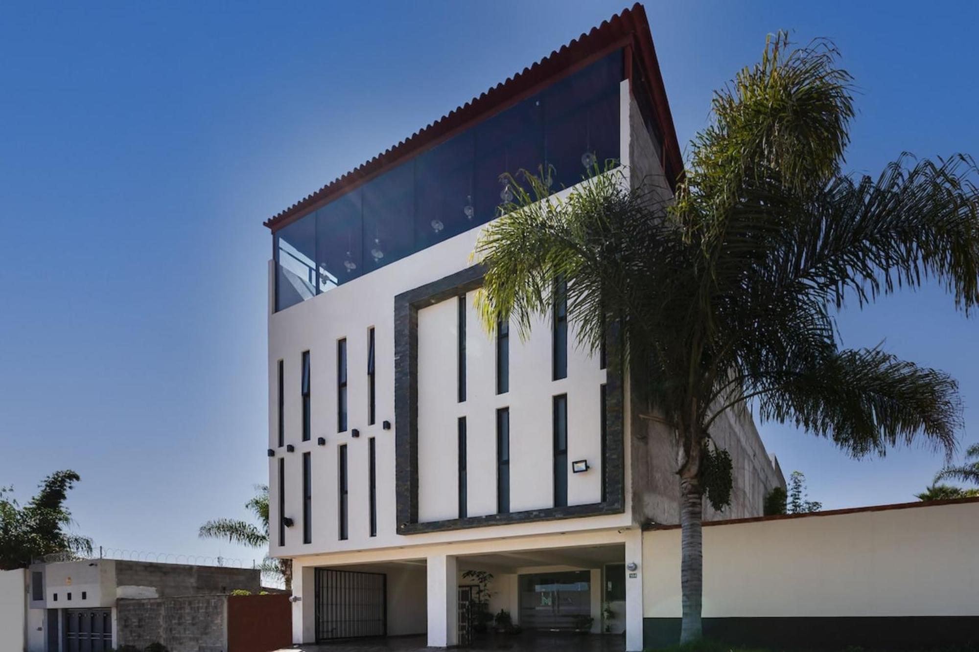 Capital O Hotel Joyma Suites, San Luis San Luis Potosí Esterno foto